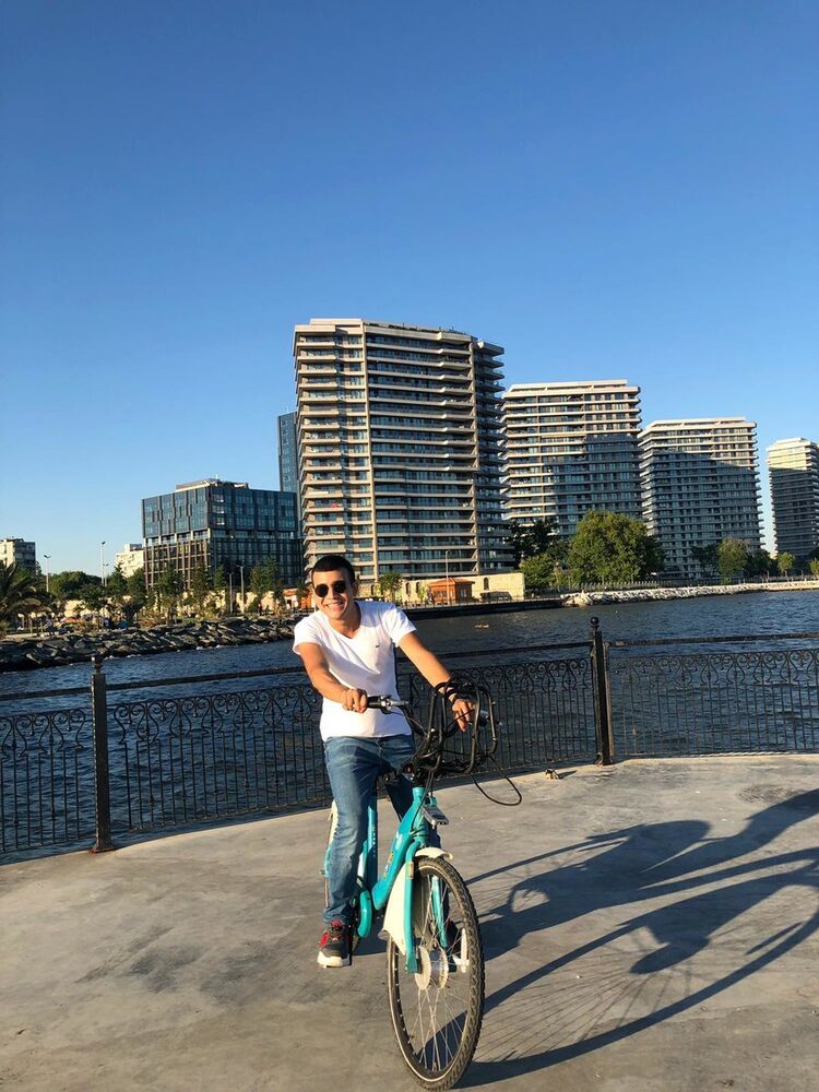  ,   Alisher, 33 ,   ,   , c 