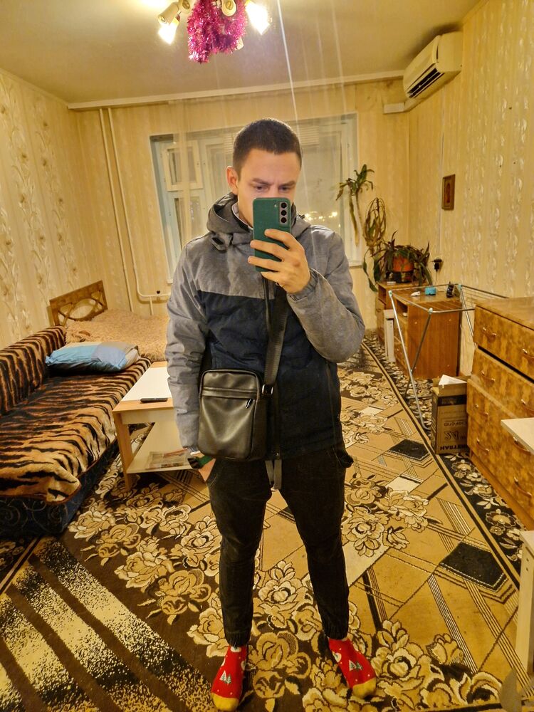  41386880  , 25 ,    