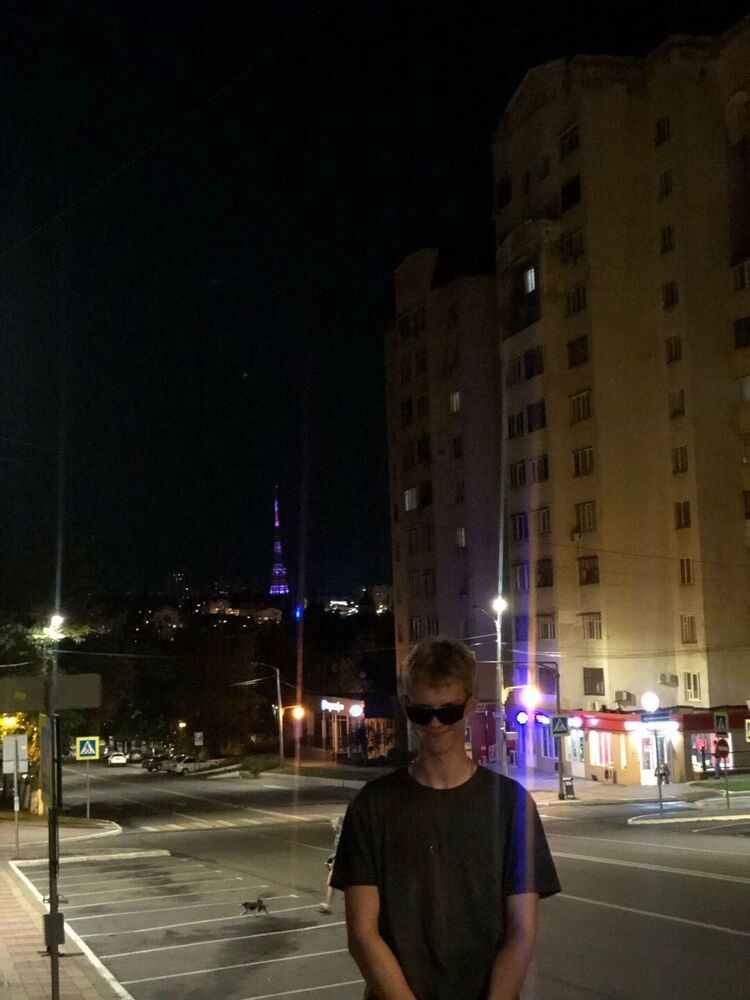  36638230  , 20 ,    