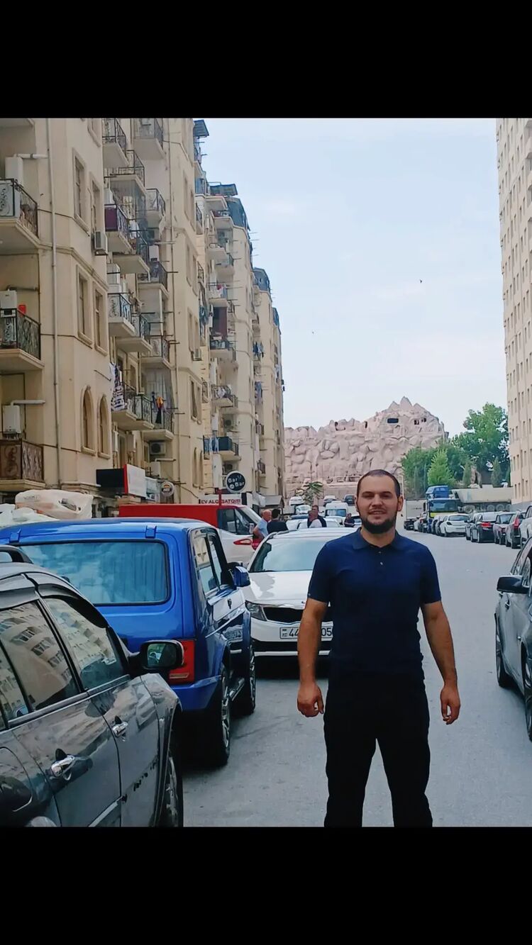  46191340  Rzayev, 27 ,    