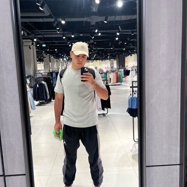 ���� 36939580 ������� Egoist, 28 ���, ���� ���������� � �������������