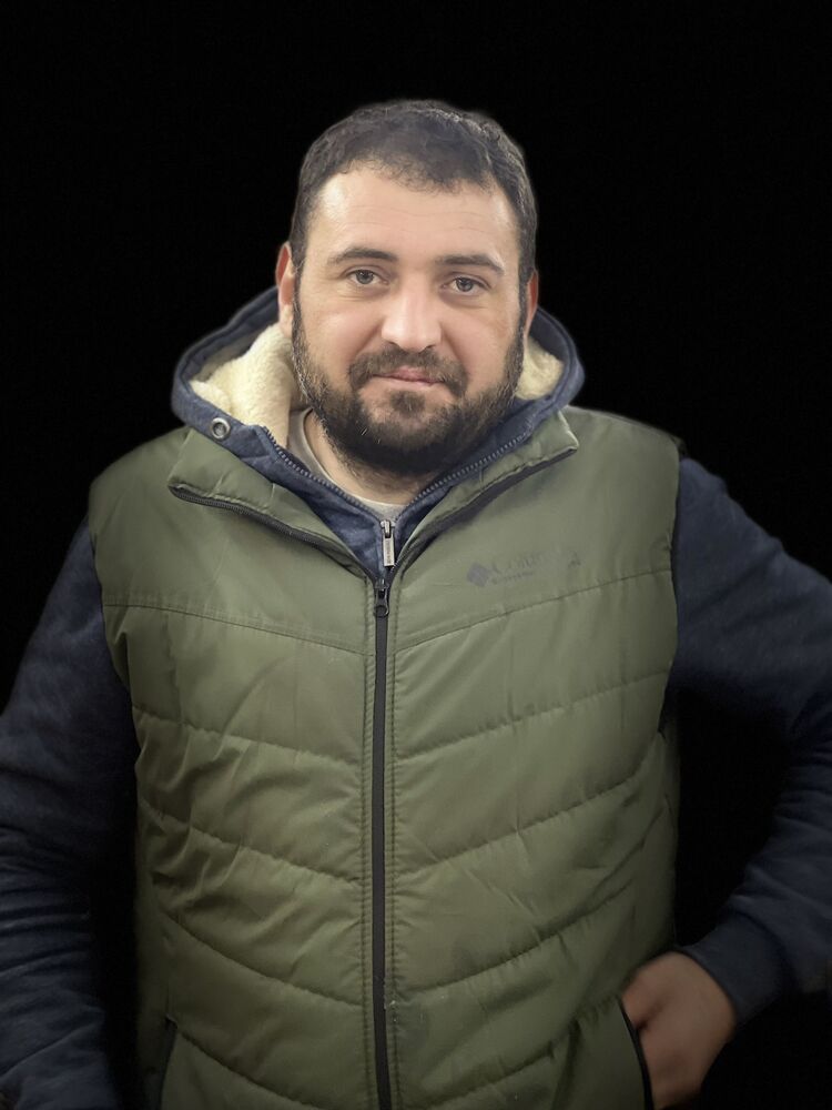  26927400  , 38 ,    