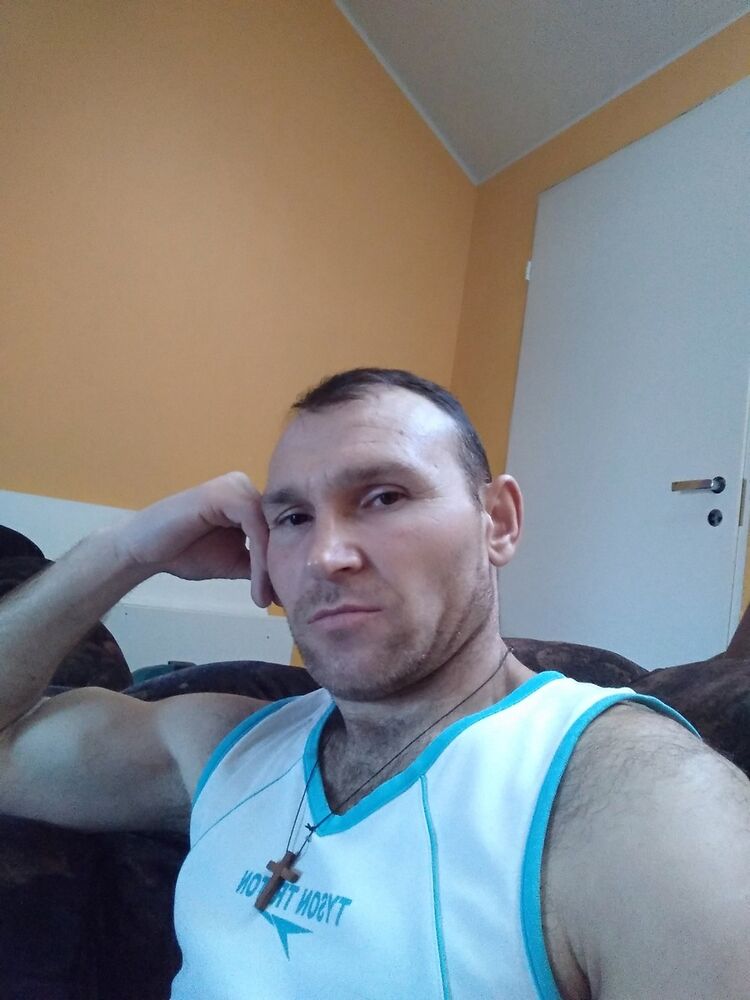  ,   Vasile, 46 ,   ,   , c 