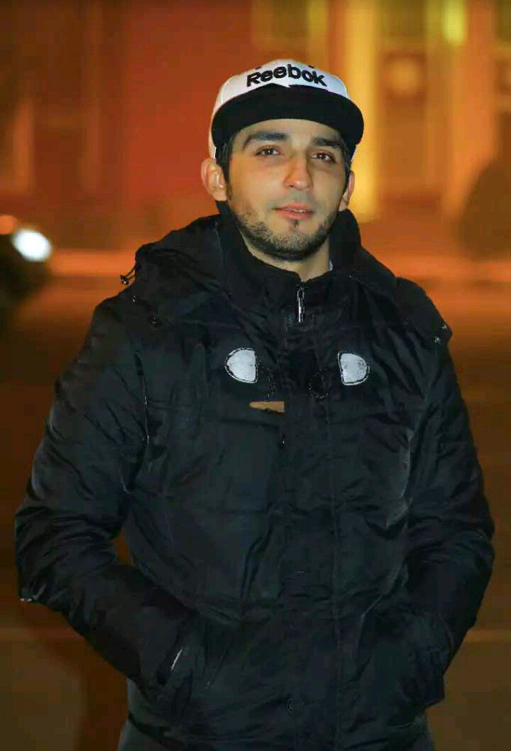  10937220  , 35 ,    