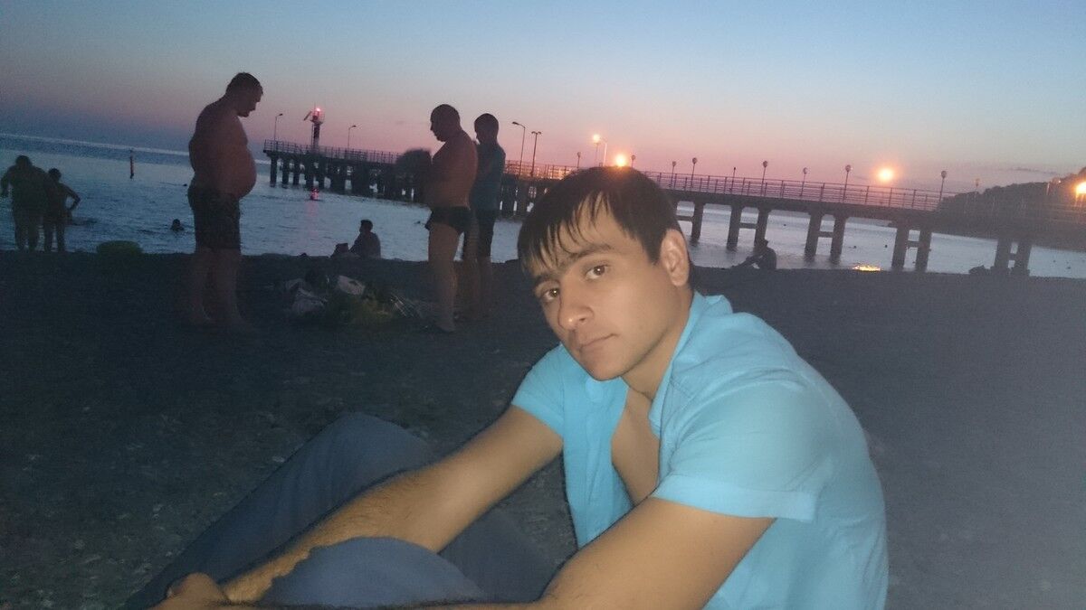  --,   , 39 ,   