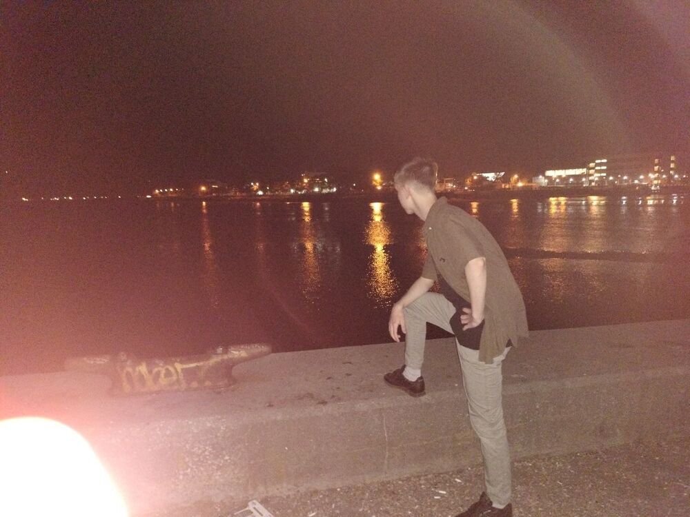   ,   Dima, 20 ,   ,   