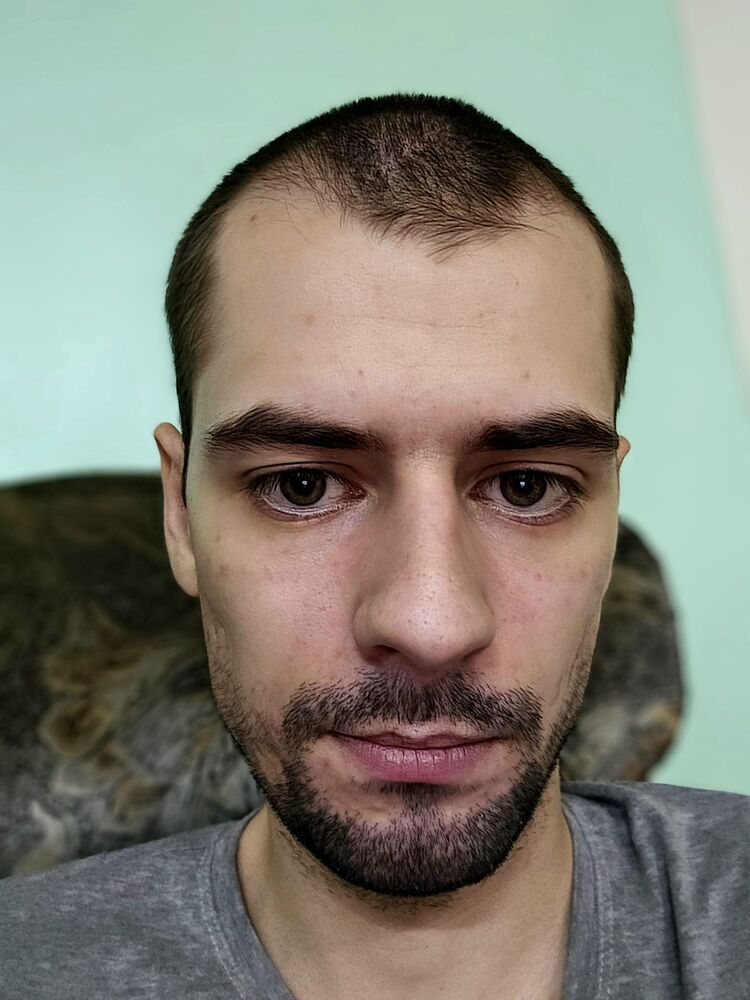  42973140  , 28 ,    