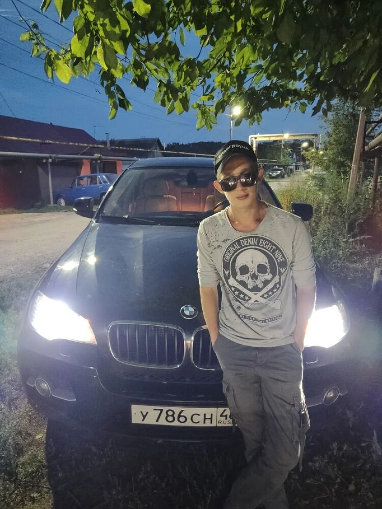  ,   Ilya, 23 ,   ,   , c 