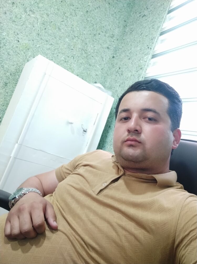 ,   Shohruh, 33 ,   ,   