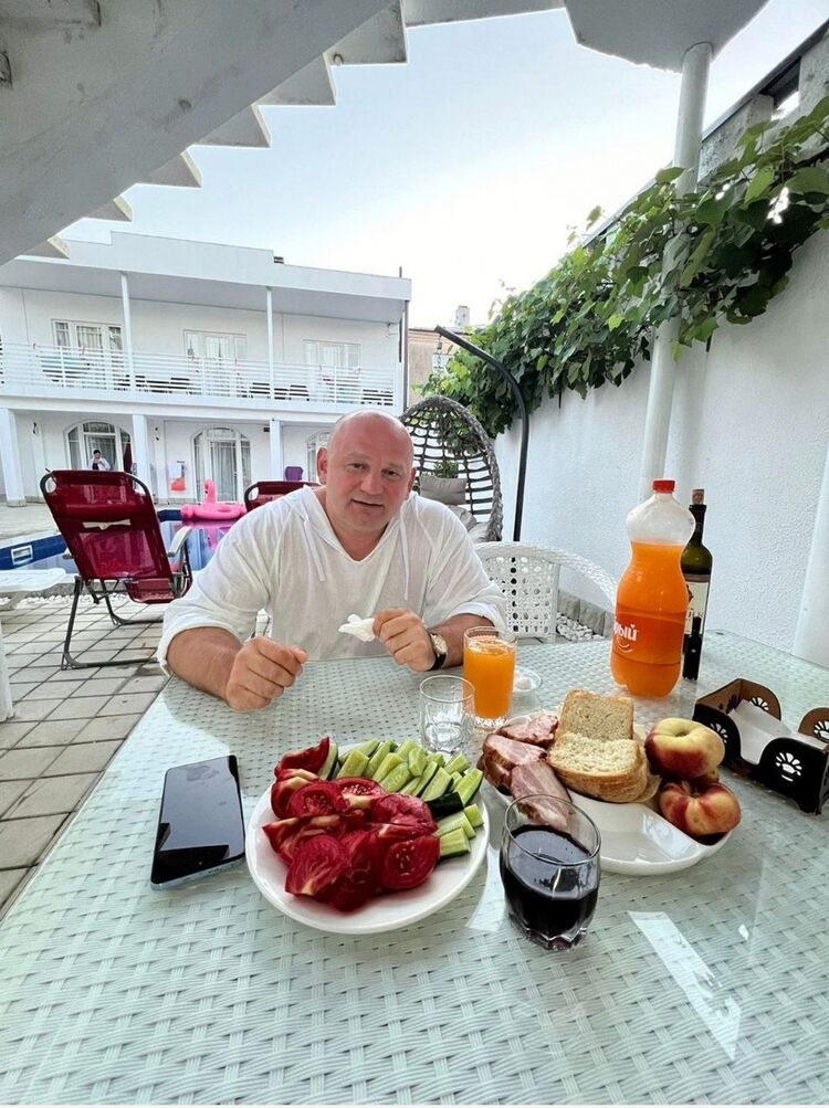  -,   , 47 ,   ,   