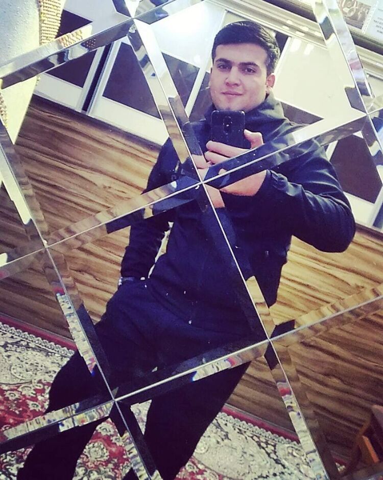  35436790  Amir, 25 ,    