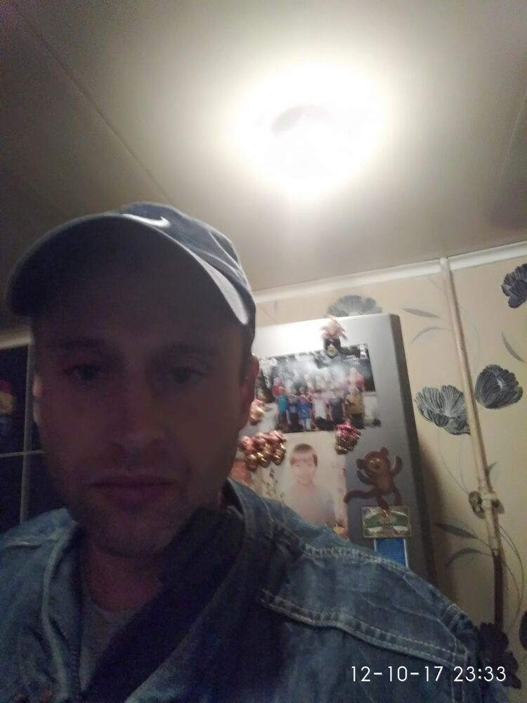  10558010  , 43 ,    