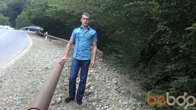  1039560  Roman, 41 ,    -