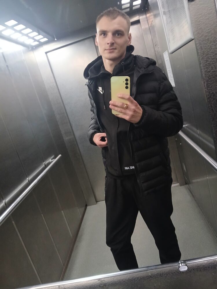  49563910  , 20 ,    