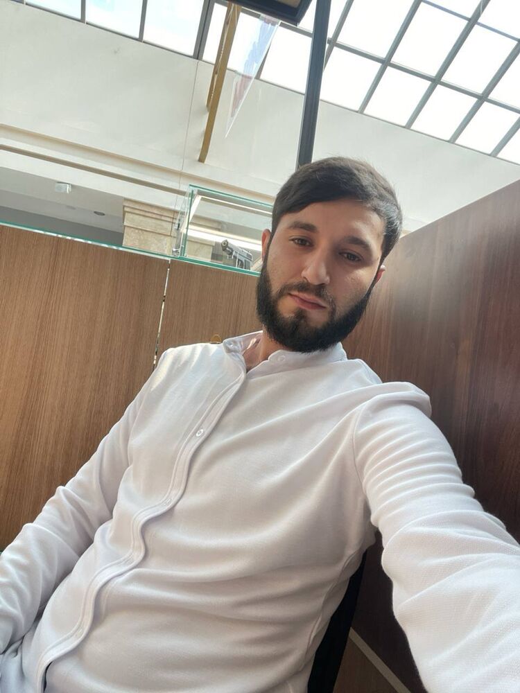  41822820  Rioo, 28 ,    