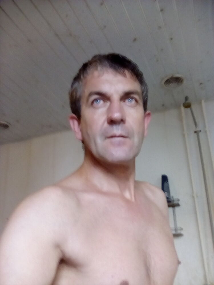  13204260  Serg, 53 ,    