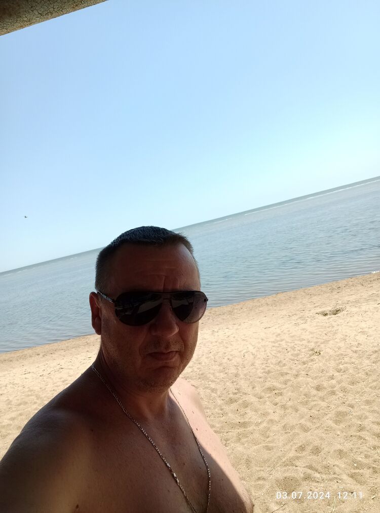  45788390  , 49 ,    