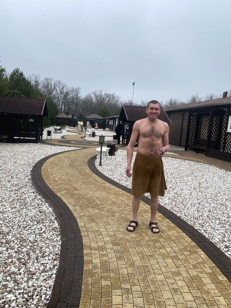  42286560  , 40 ,    