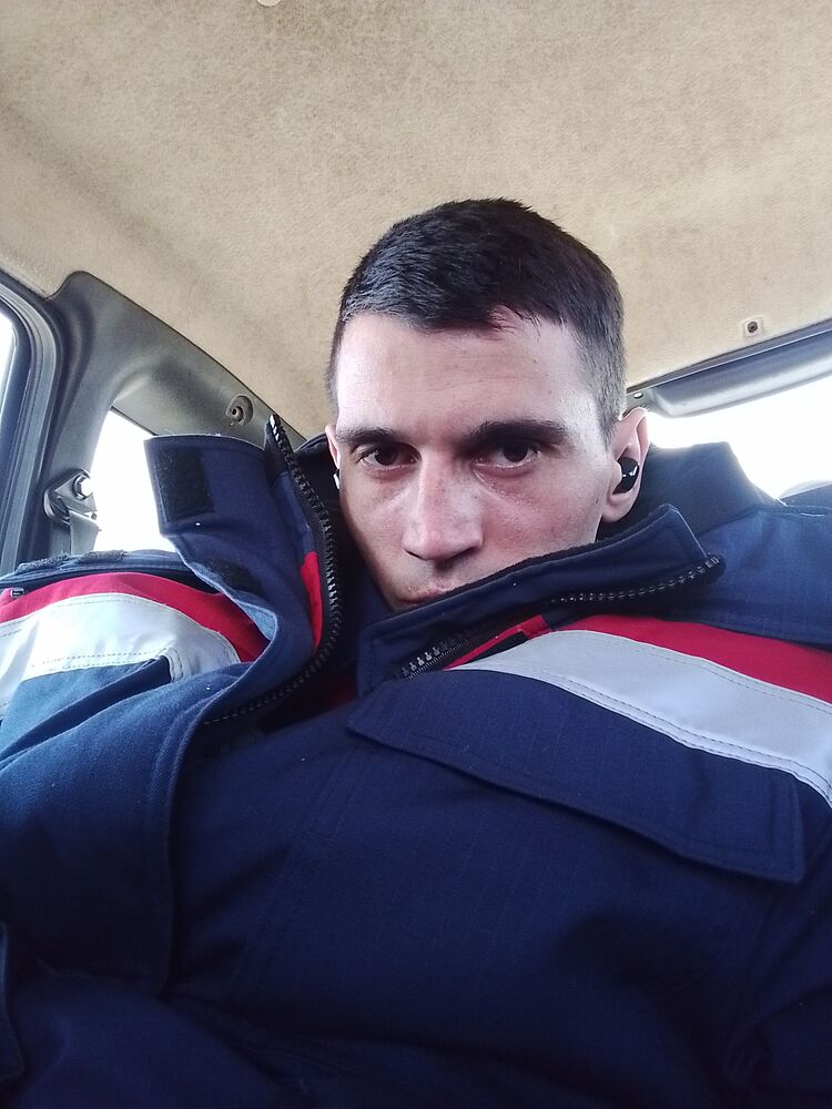   ,   Maxim, 27 ,   ,   