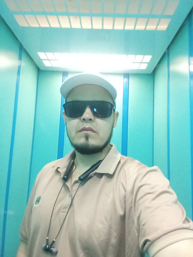  46143050  , 37 ,    