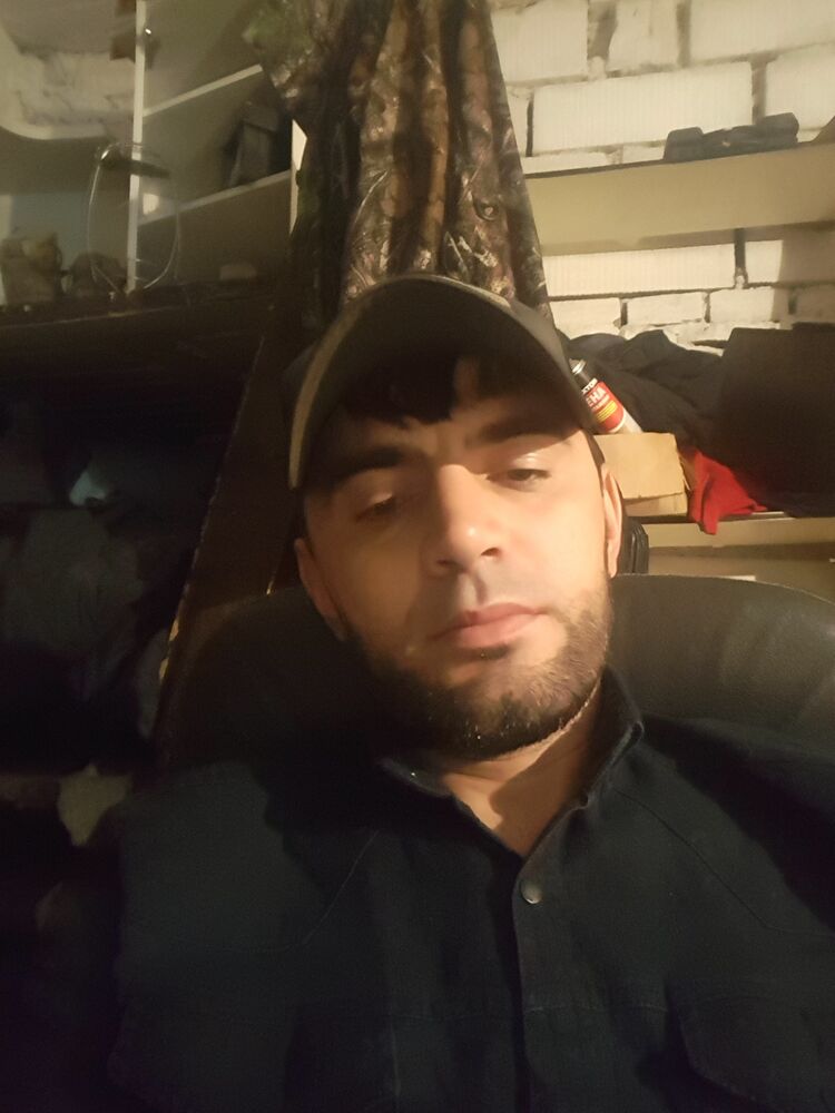  23771990  , 37 ,    