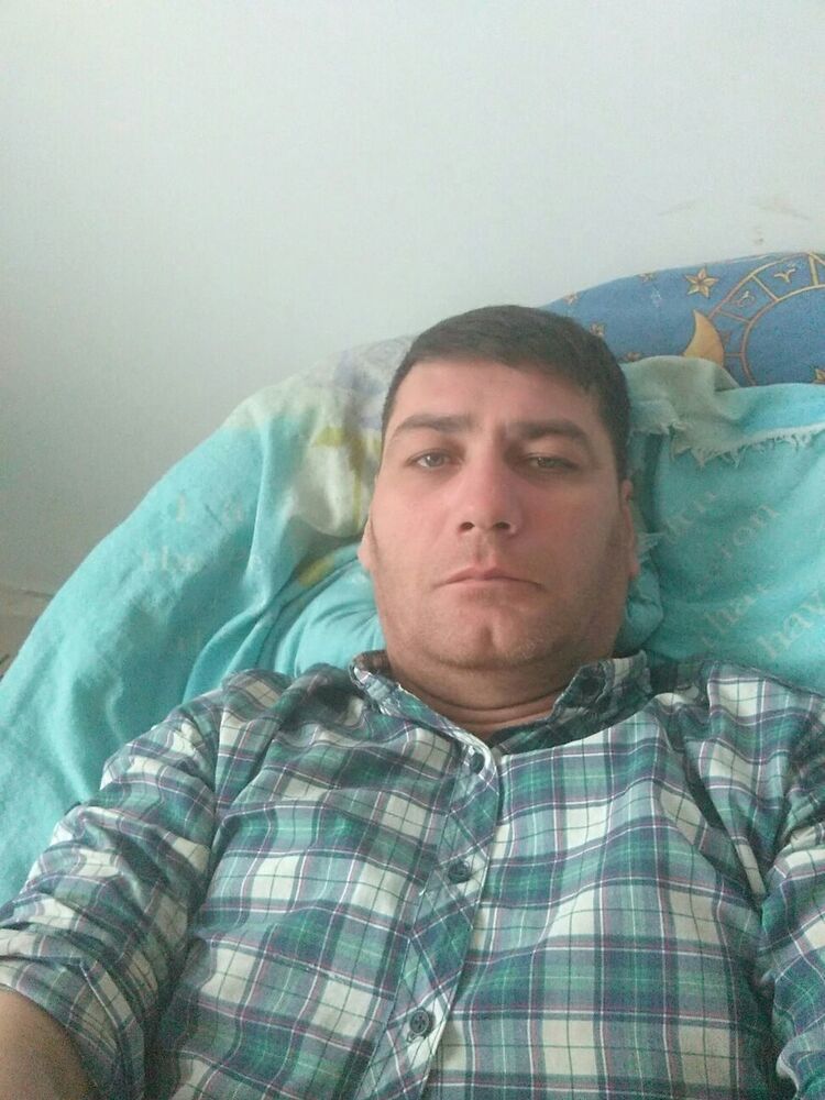  14314960  Bakhrom, 43 ,    