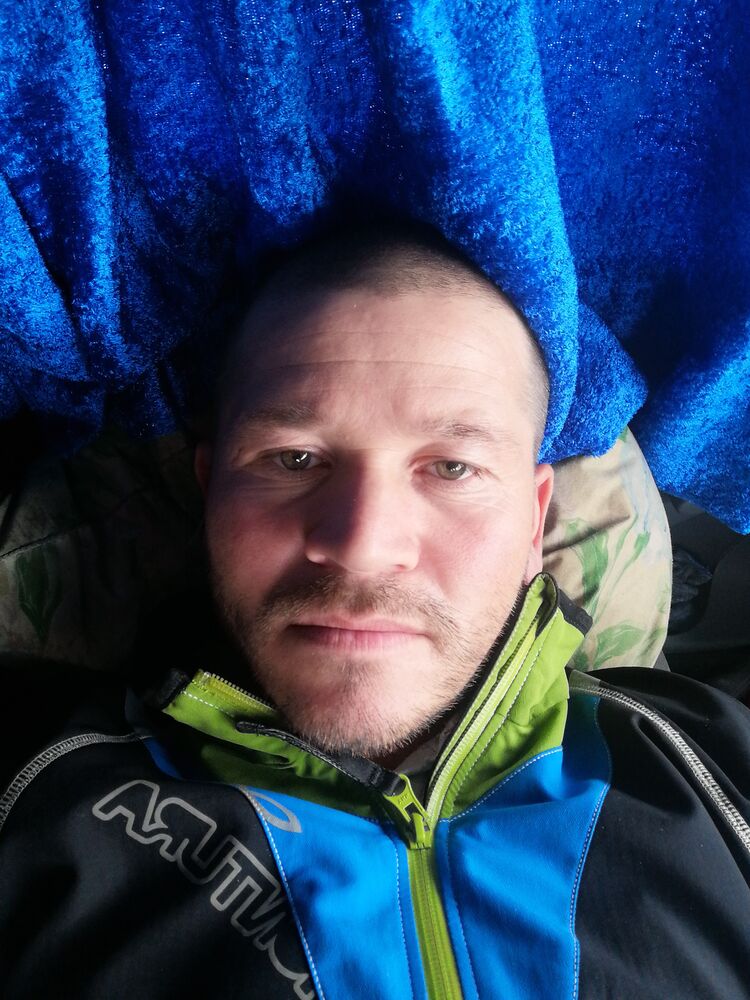  ,   Kamron, 38 ,   ,   