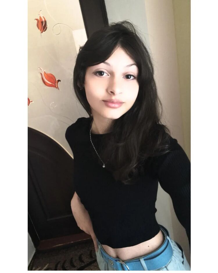  43295610  , 19 ,    