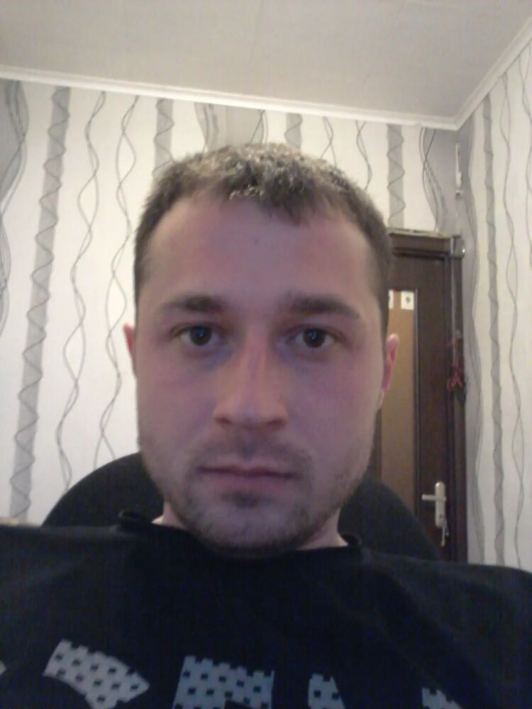  ,   Denis, 37 ,     , c , 