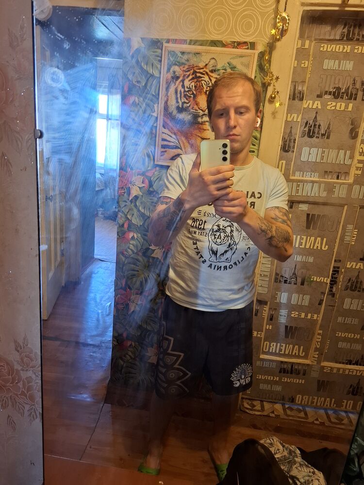  52799500  , 25 ,    
