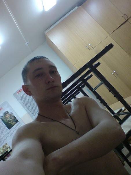  34344630  Vadim, 37 ,    