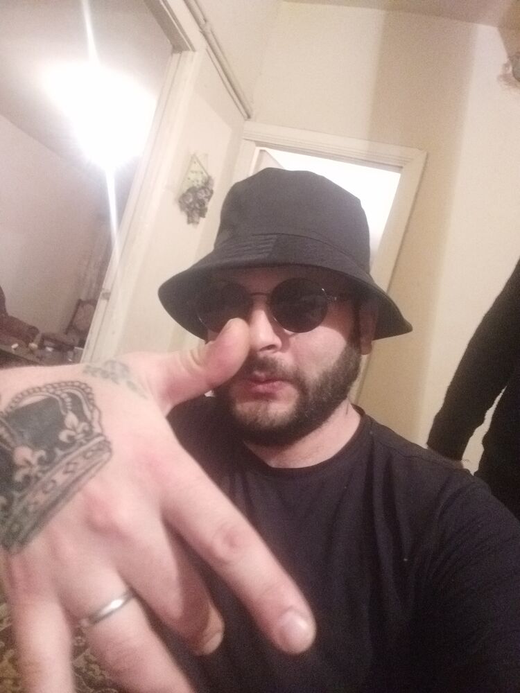  25824230  , 32 ,    