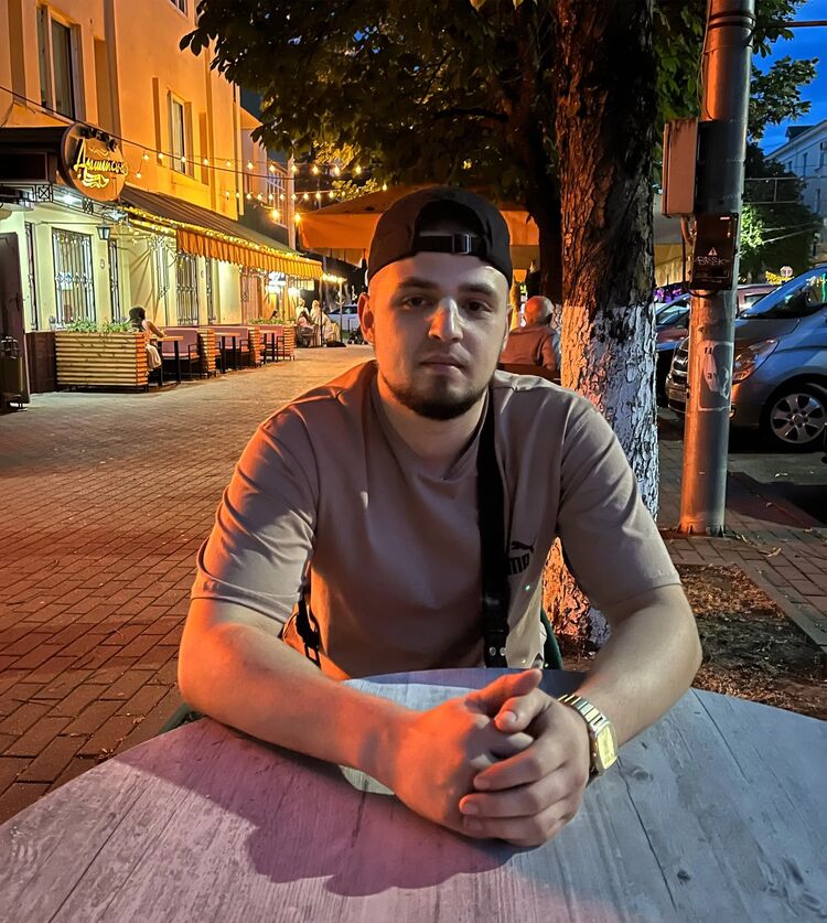 ���� 39525360 ����� ����, 23 ����, ���� ���������� � �������