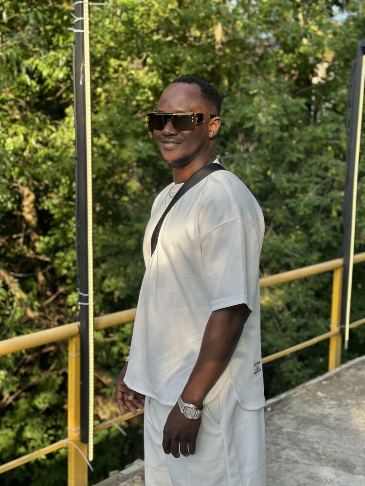  ,   Chocolate, 38 ,   ,   