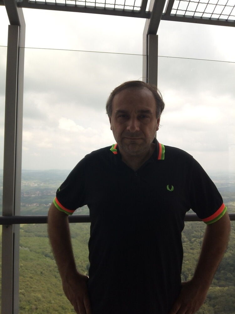  17048860  Zeljko, 53 ,    