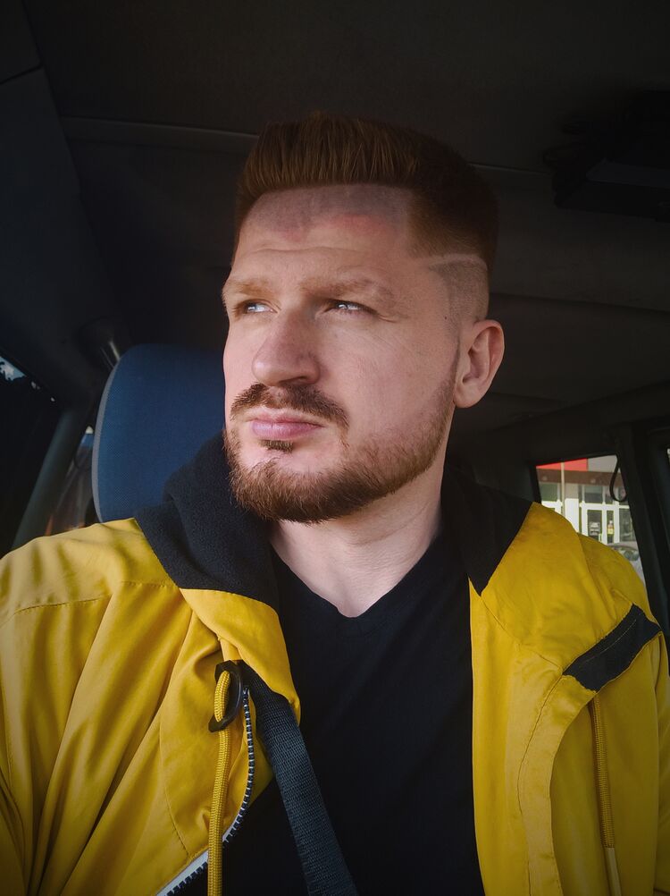  ,   Sasha, 35 ,   ,   