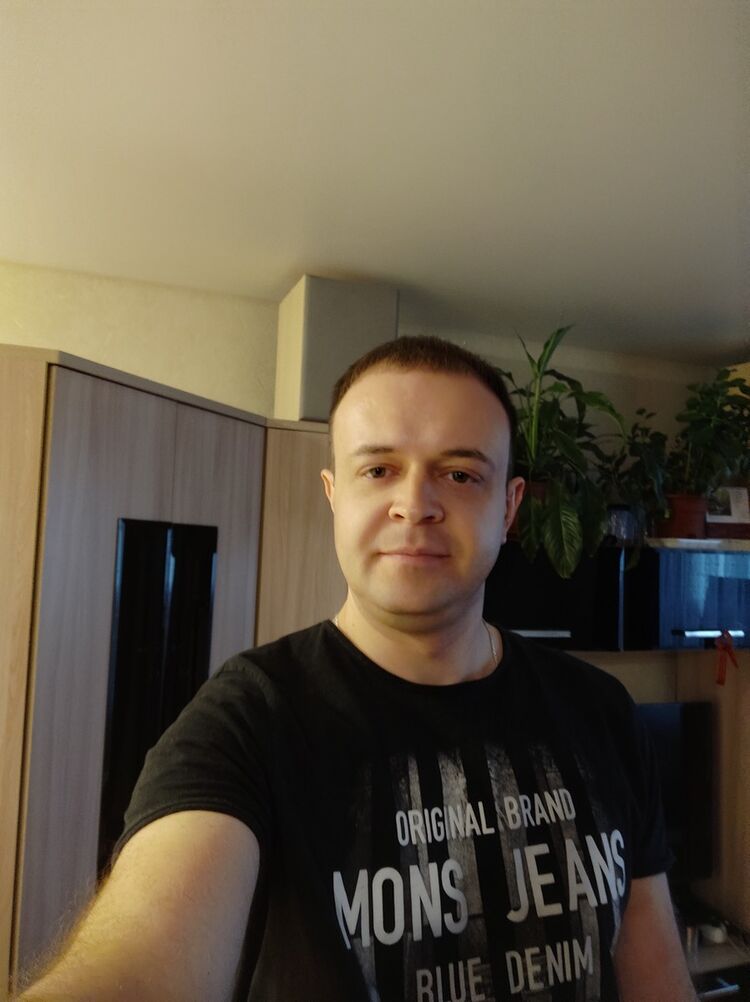  18023070  Aleksey, 38 ,    