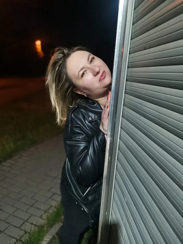  38203920  , 32 ,    