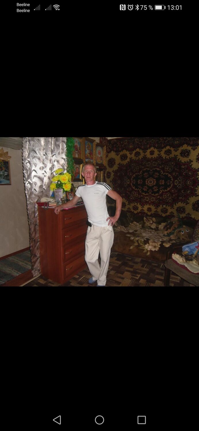  28555350  Ivan, 46 ,    