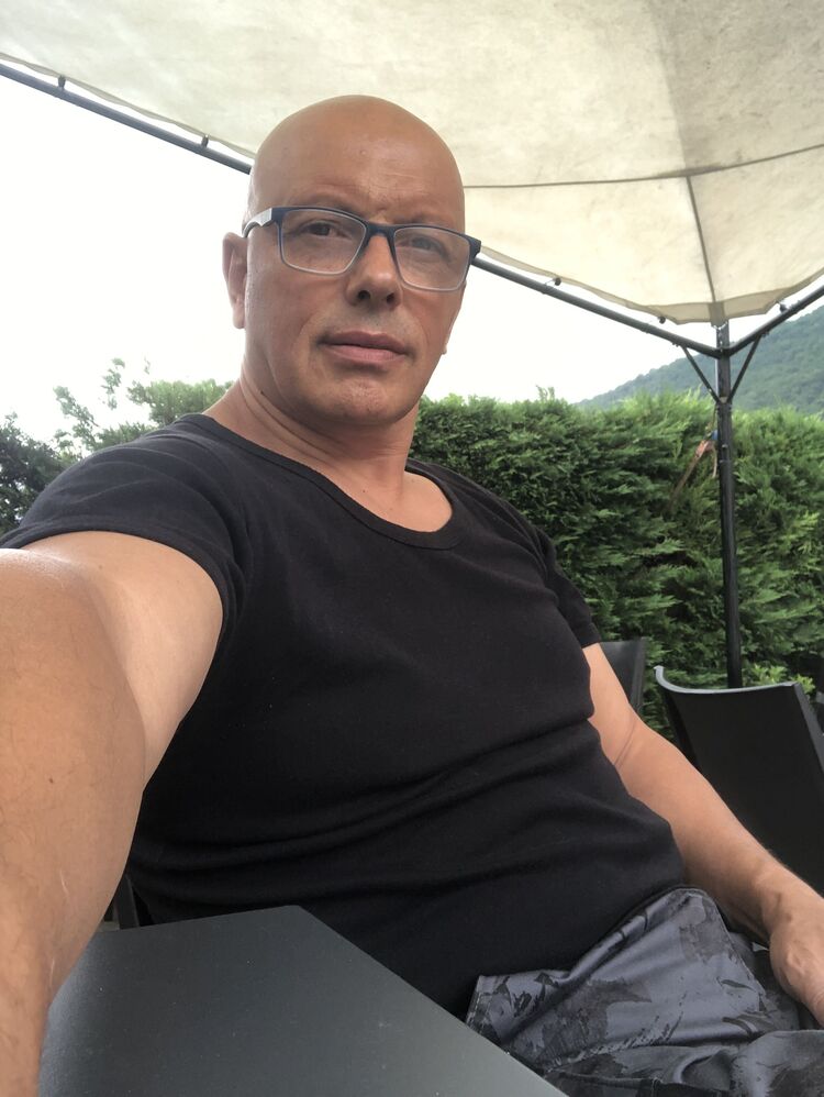  54295850  Vanco, 55 ,    Kavadarci