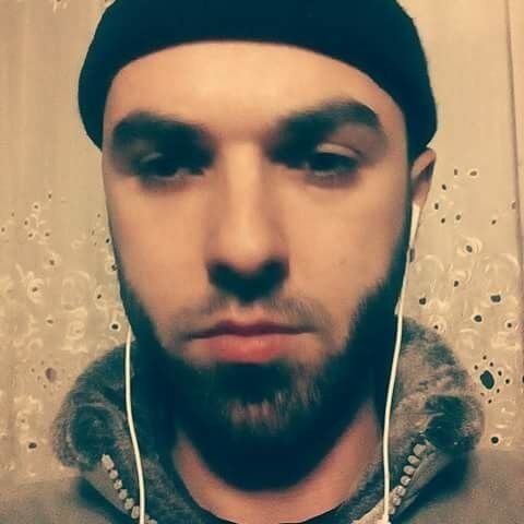  8856260  Mister111, 36 ,    