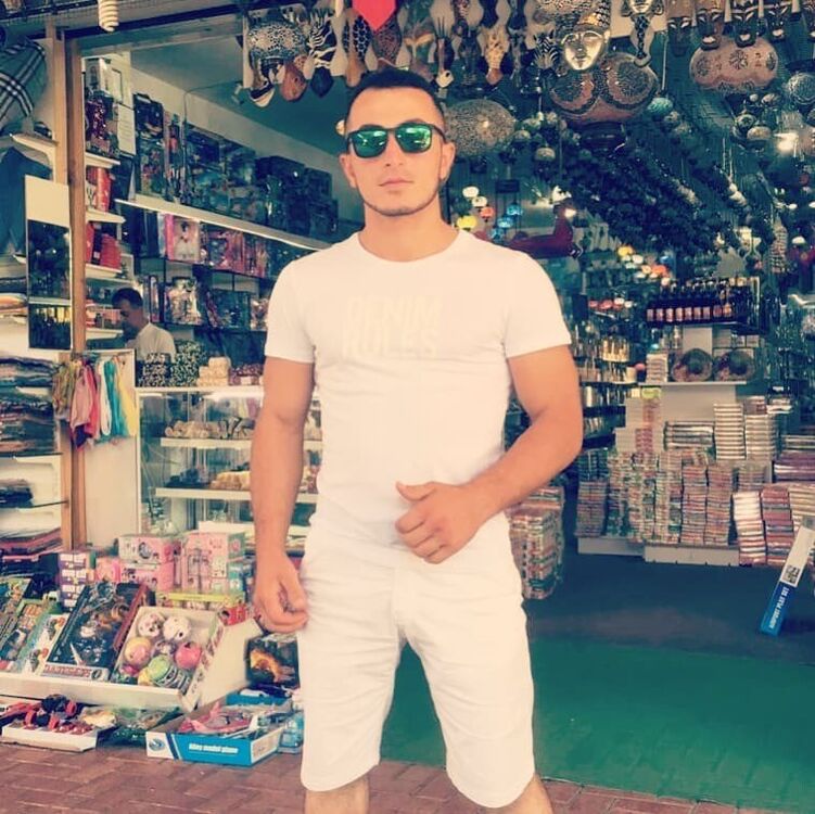  ,   Gafur, 33 ,   ,   