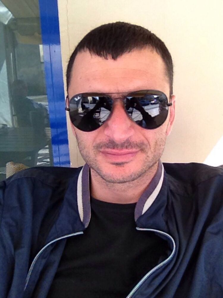  5841960  Deo777, 48 ,    