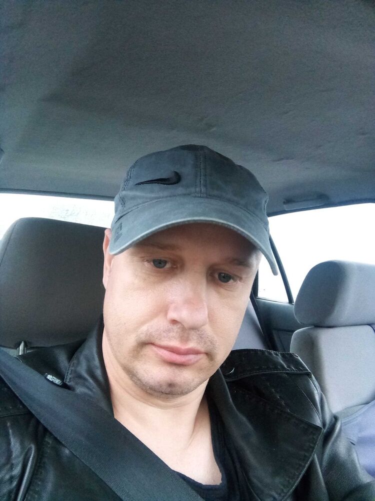  ,   Vasiliy, 25 ,   ,   , c 