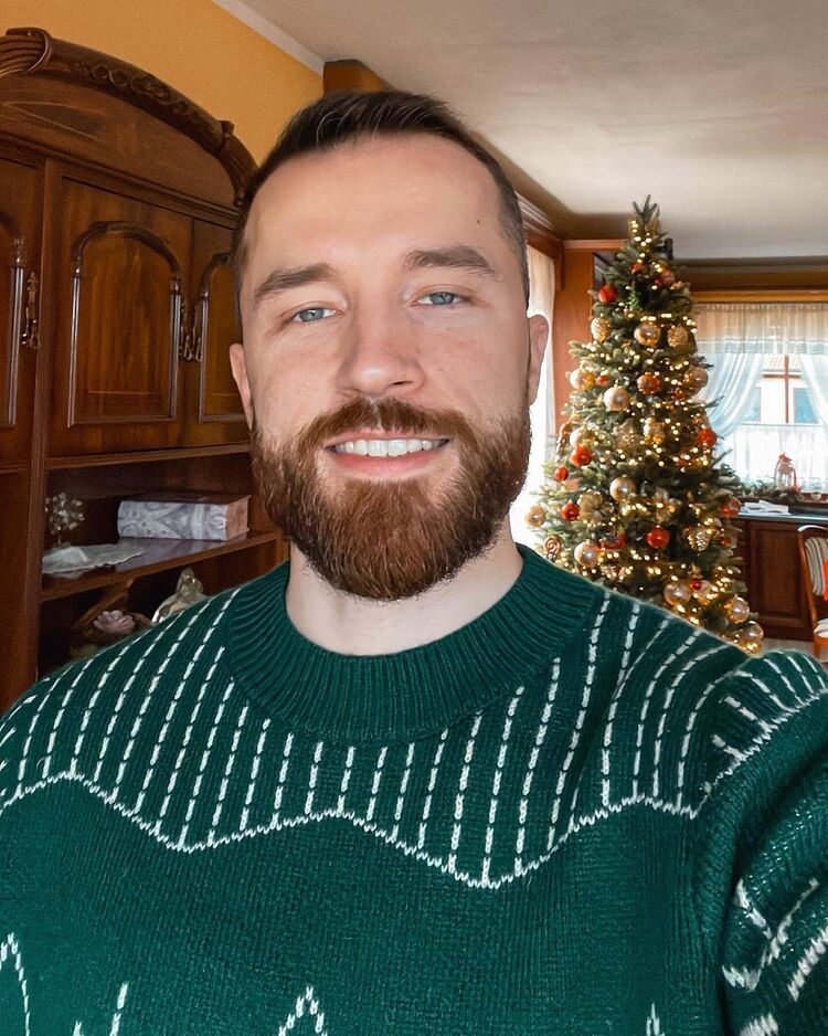 ���� 42450780 ������� ����, 37 ���, ���� ���������� � ����������