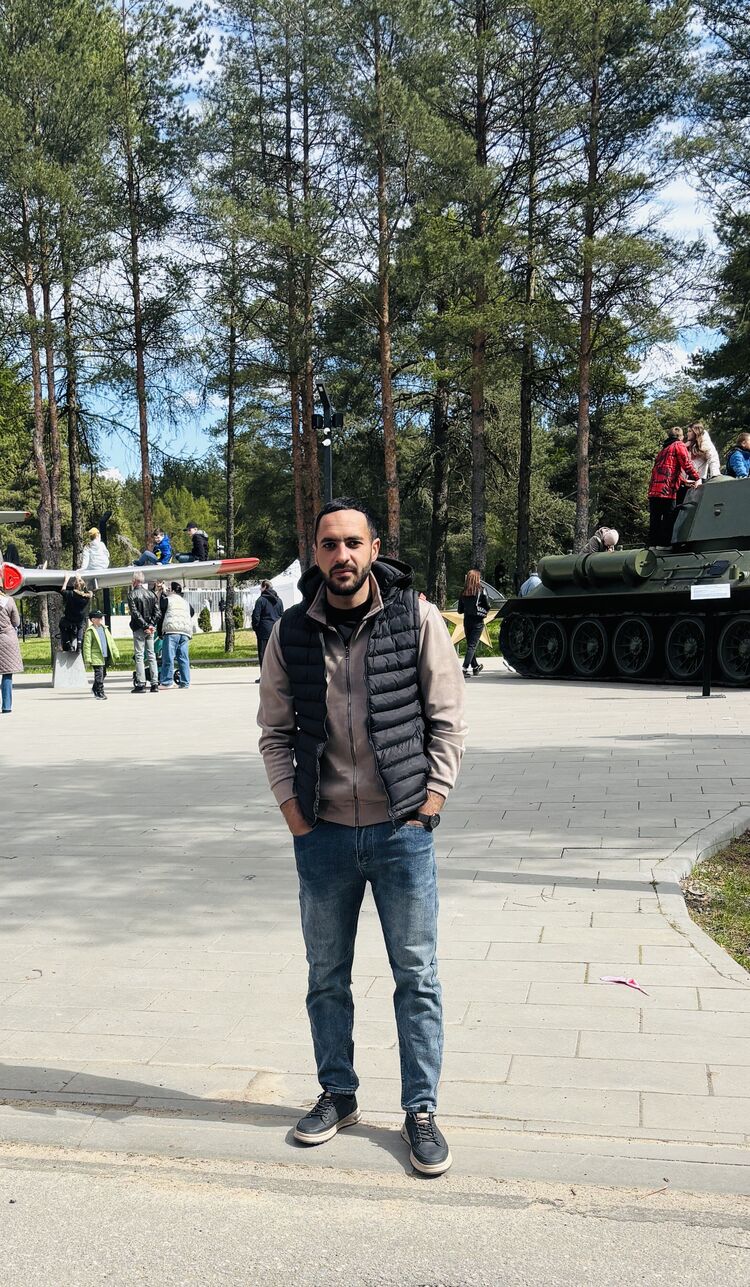  ,   Shahen, 28 ,   ,   , c , 