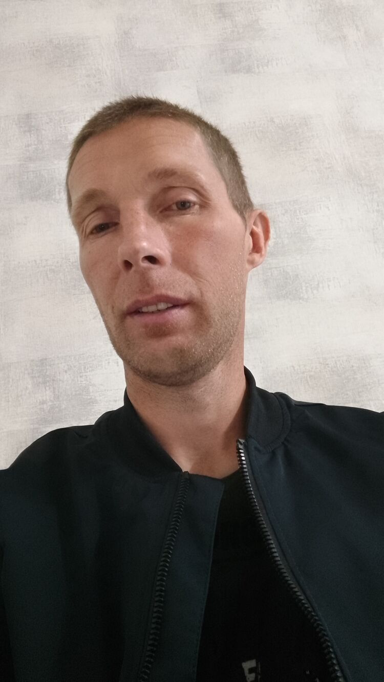  53988630  , 37 ,    