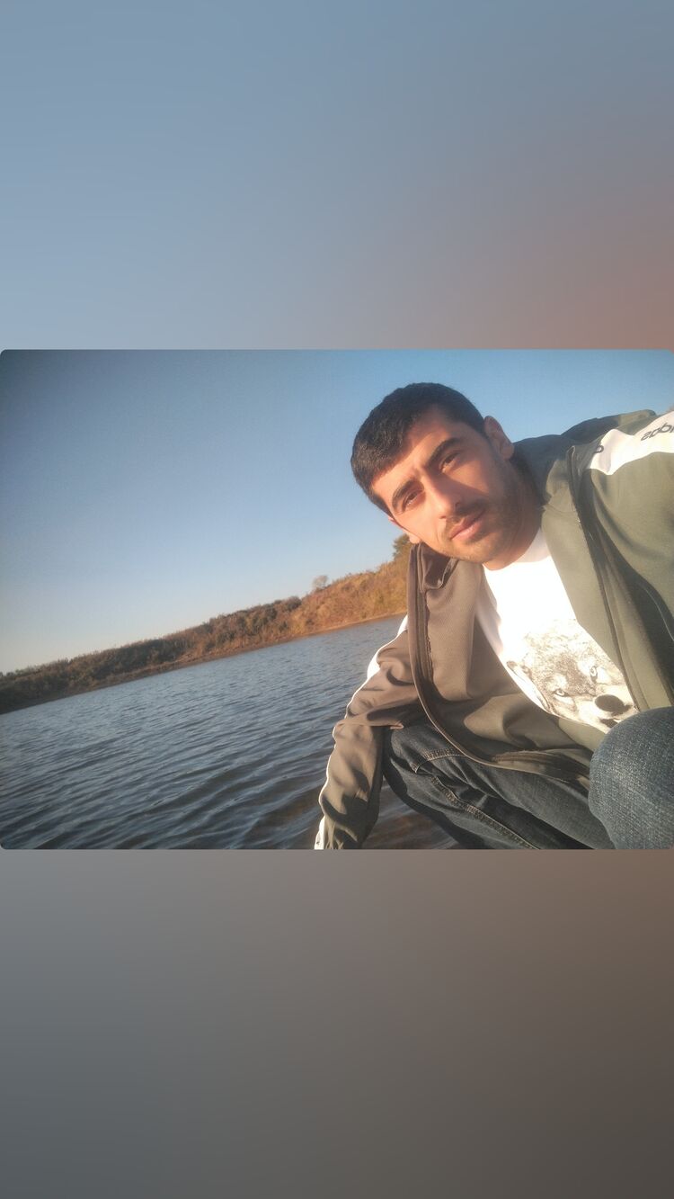  46731860  , 35 ,    