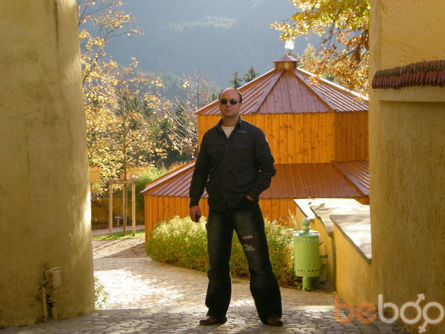  993730  Artur, 52 ,    Stuttgart