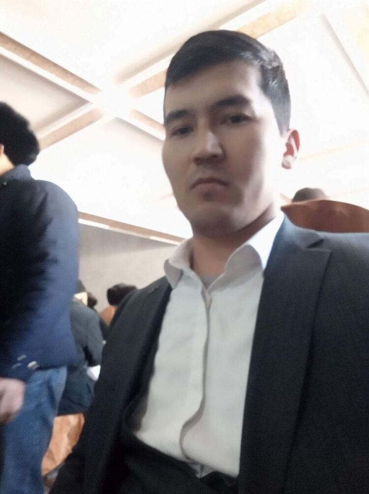  54379530  Muhammad, 32 ,    